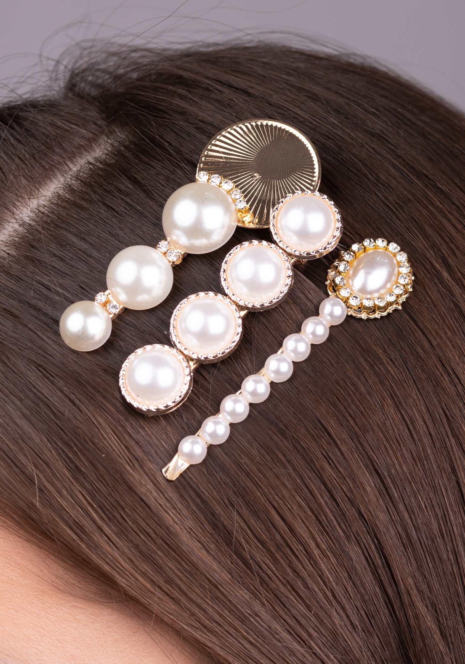 Hair clips- The best hair trend for this season!