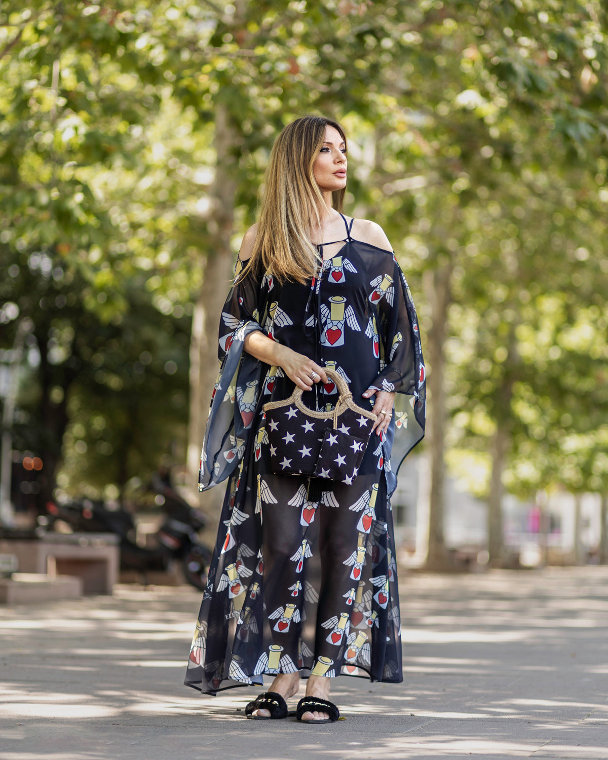 Angels Whisper Kaftan Dress – Noir