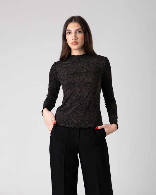 Noxa Fitted Top