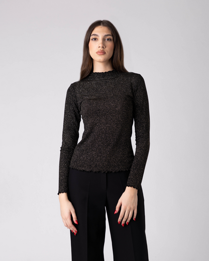 Noxa Fitted Top