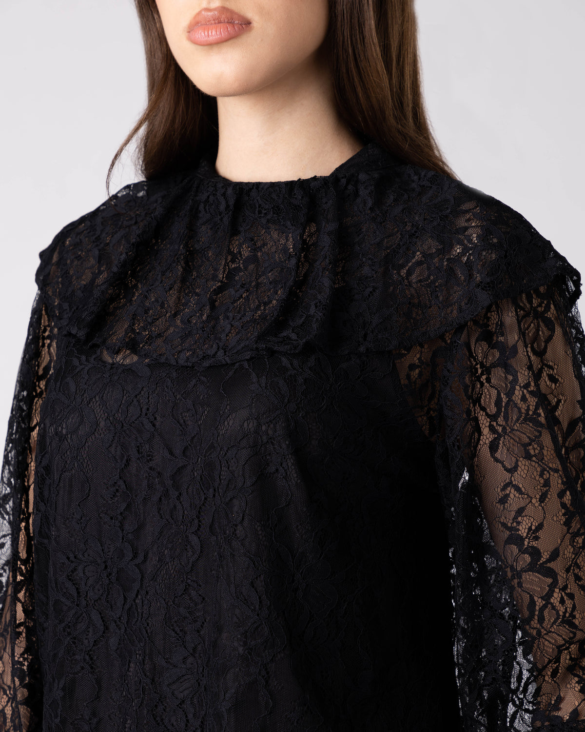 Noctelle Lace Top