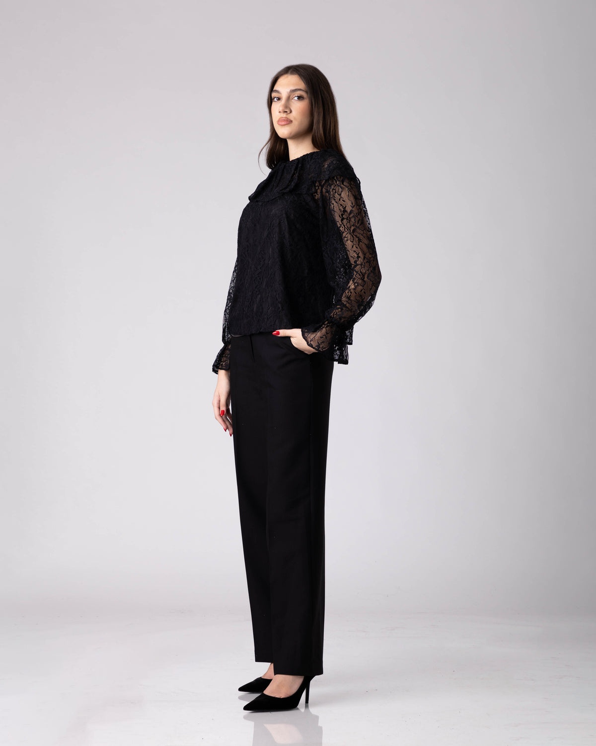 Noctelle Lace Top