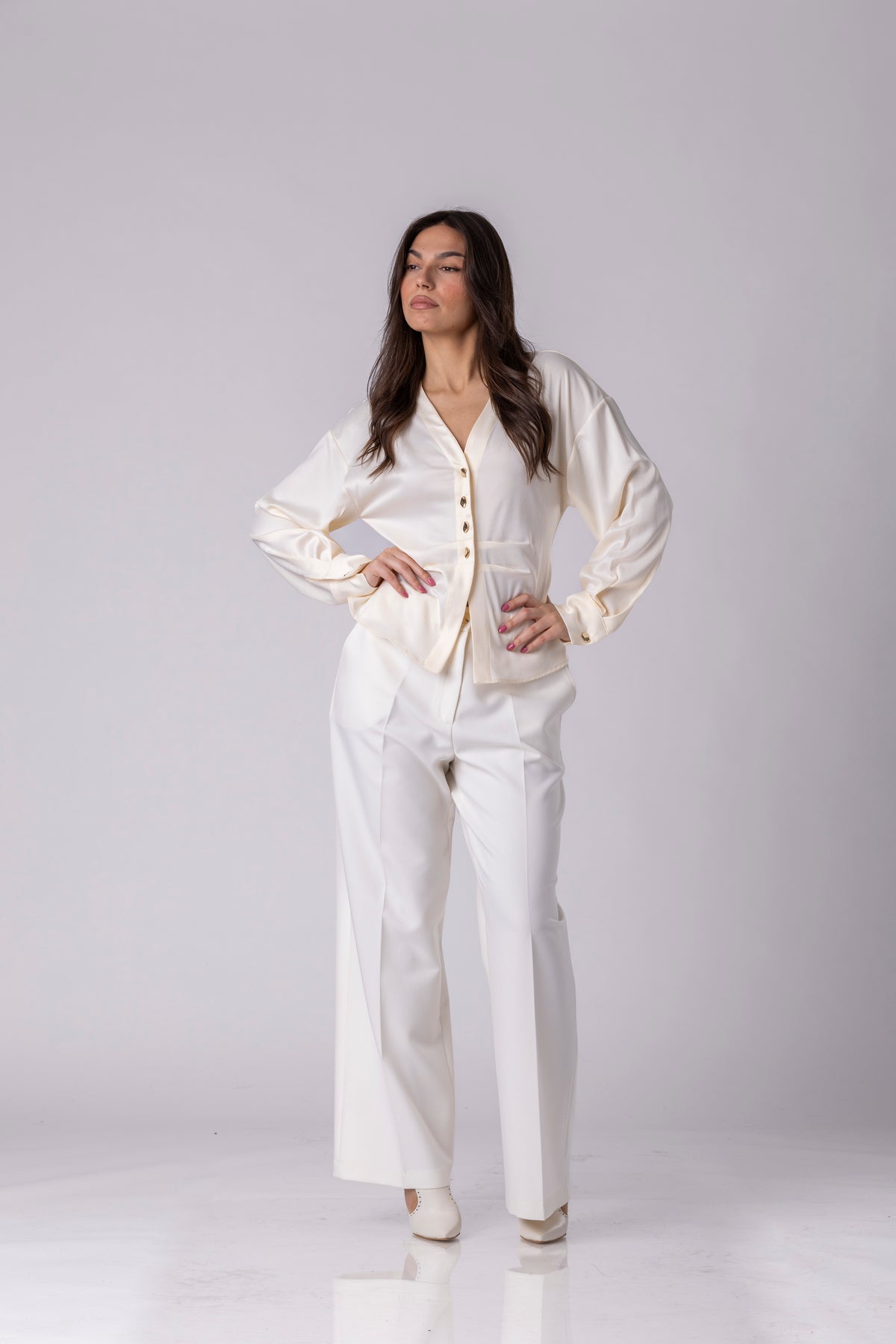 Avelin Buttoned Blouse