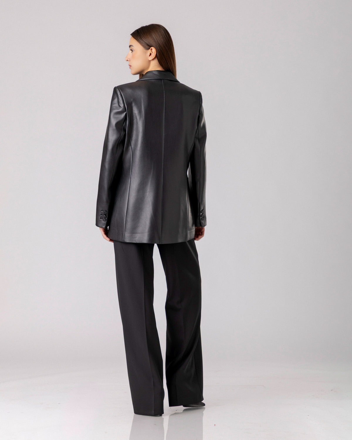 Obsidian Form Blazer - Violet