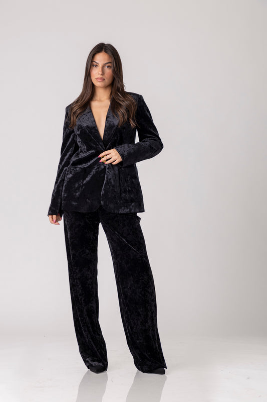 Elynx Velvet Suit Set