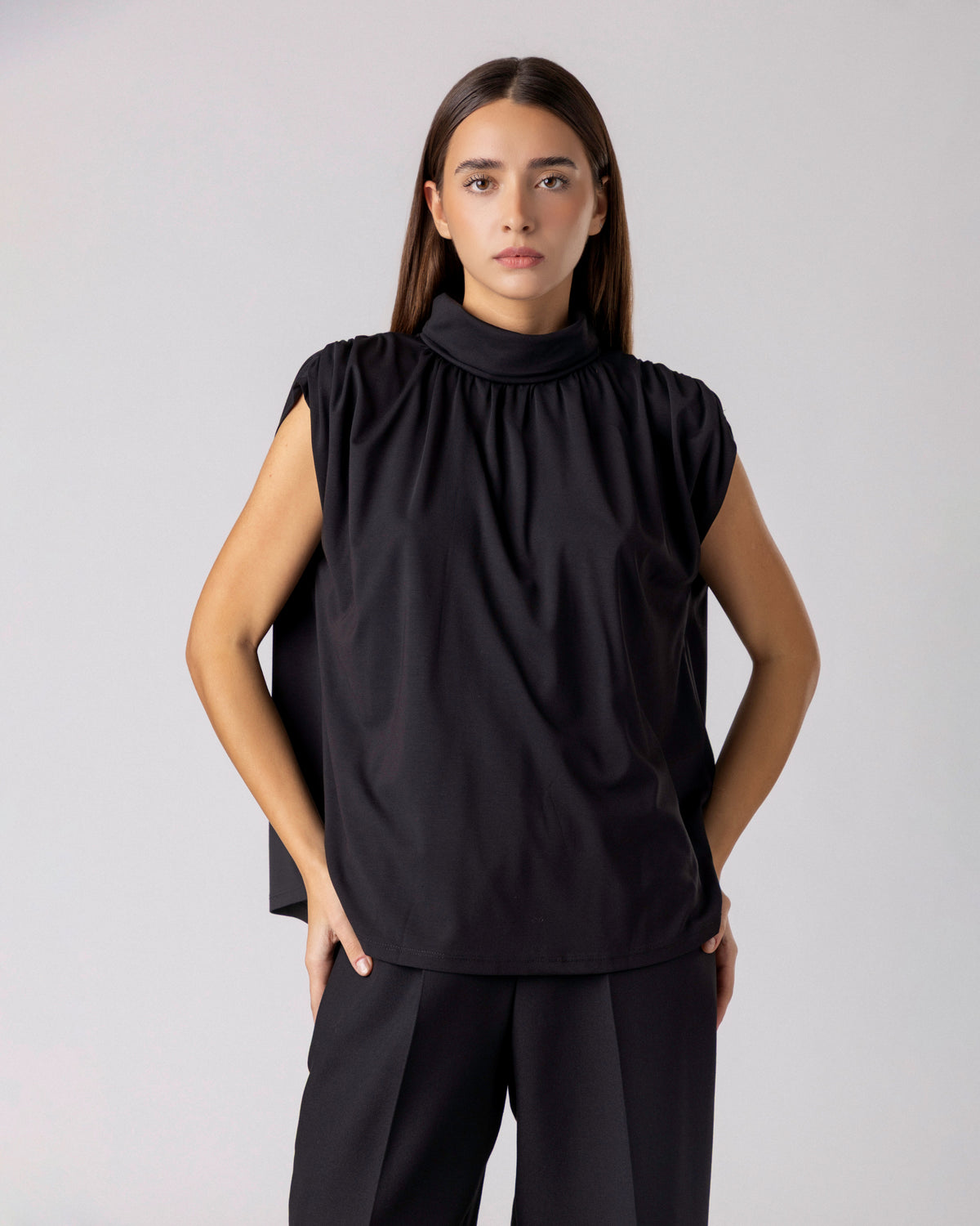 Elysor High-Neck Top