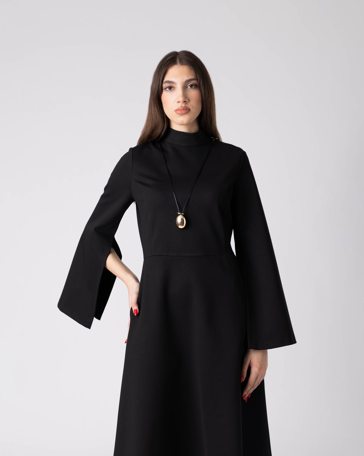 (PRE-ORDER) Elmyra Black Sculpted Midi Dress