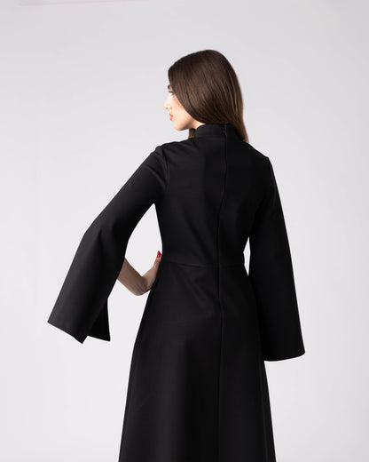 (PRE-ORDER) Elmyra Black Sculpted Midi Dress