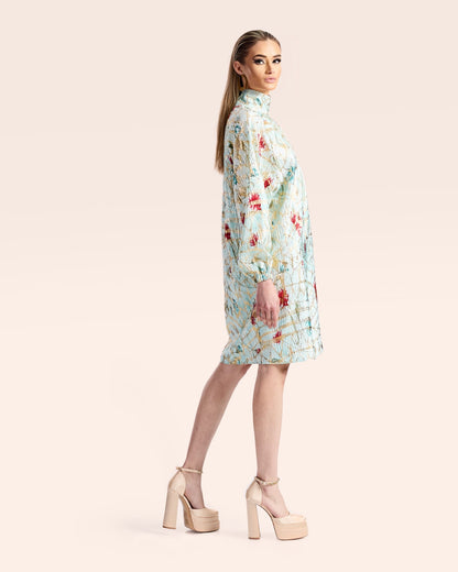 "Aqua Flora Elegance"