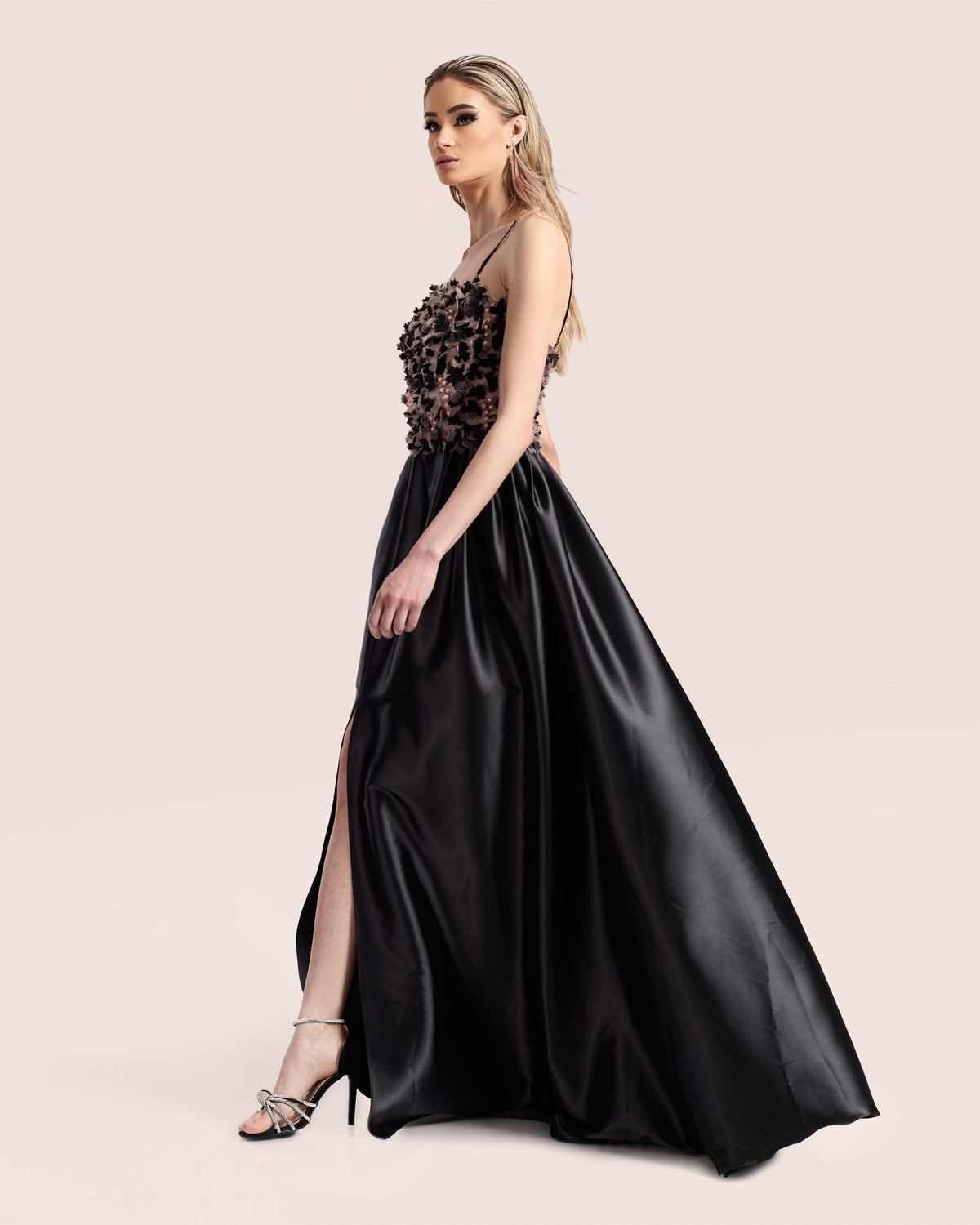 Elegance gown