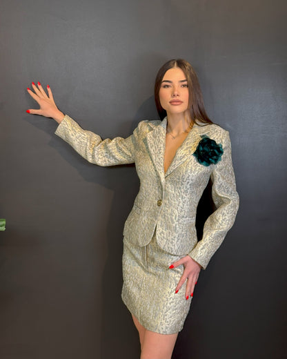 Regal Poise Brocade Set