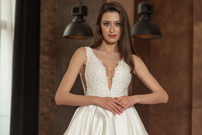 Wedding dress